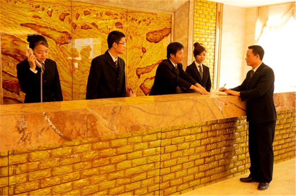Xiamen Wanjia Oriental Hotel Екстериор снимка